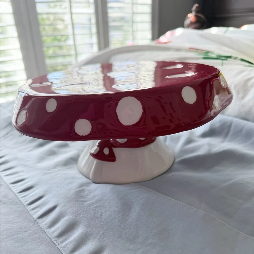 Red and White Mushroom Cake Stand